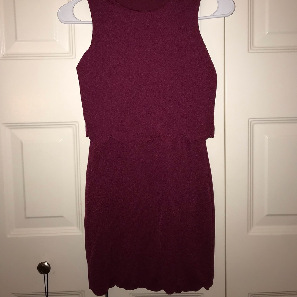 Boohoo maroon short dress size 2